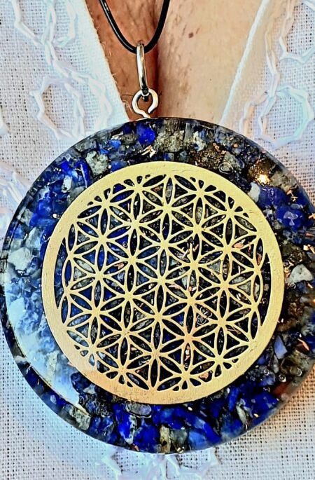 Colgante chip Lapislázuli con el símbolo de la Flor de la Vida